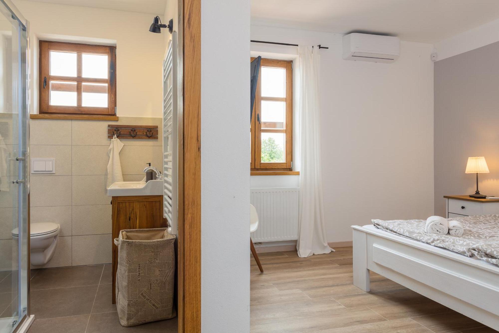 Villa Cirka In Central Istria For 14 Persons With Pool Heating & Pool Table Svetvincenat Exterior photo